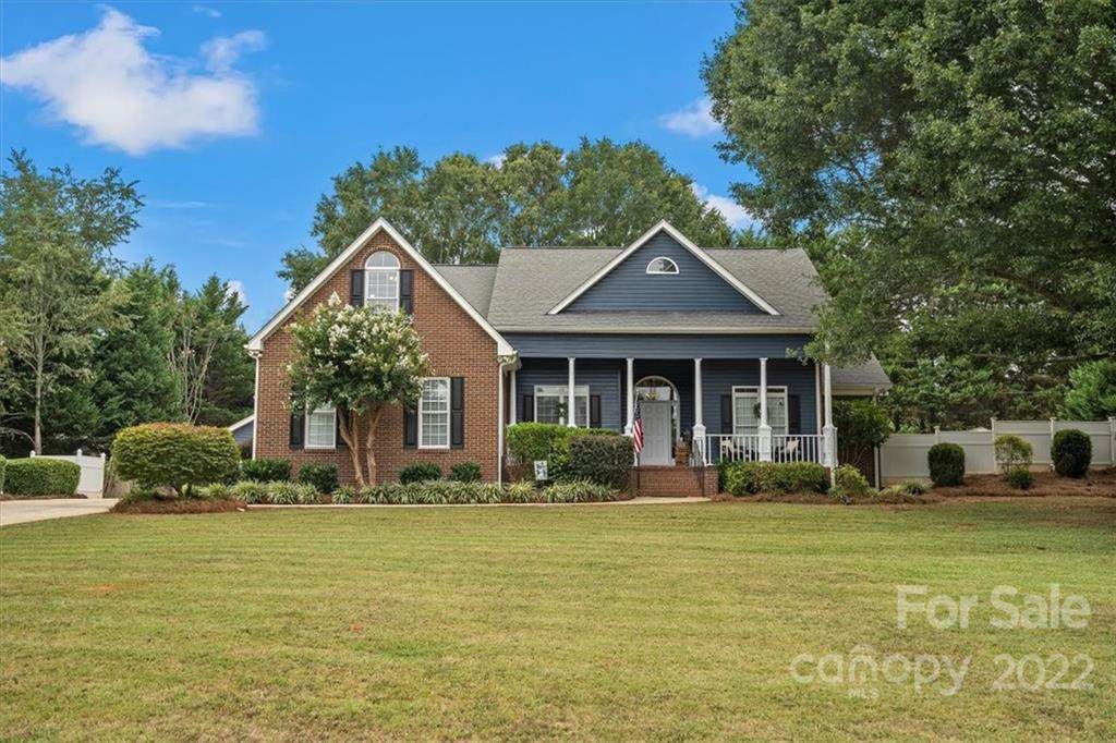 5732 Saint James Lane - Photo 1