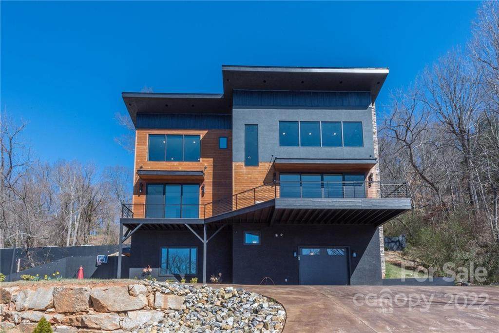 127 Griffing Boulevard - Photo 1