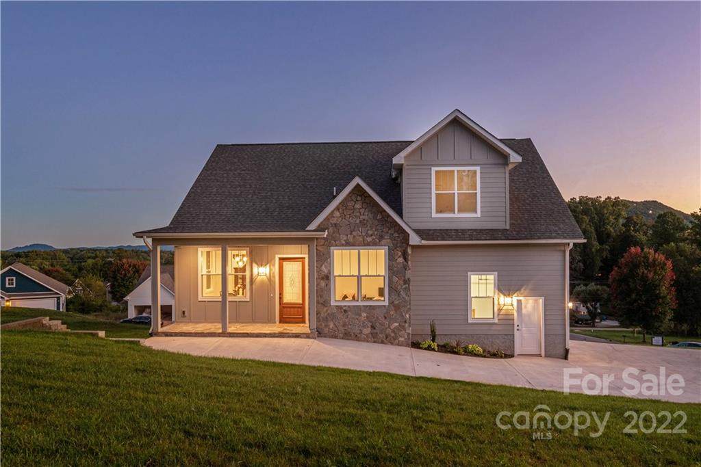 112 Meadow Breeze Road - Photo 1