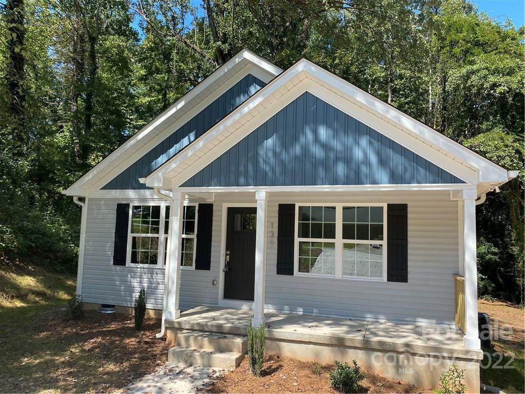 139 Oakhill Drive - Photo 1