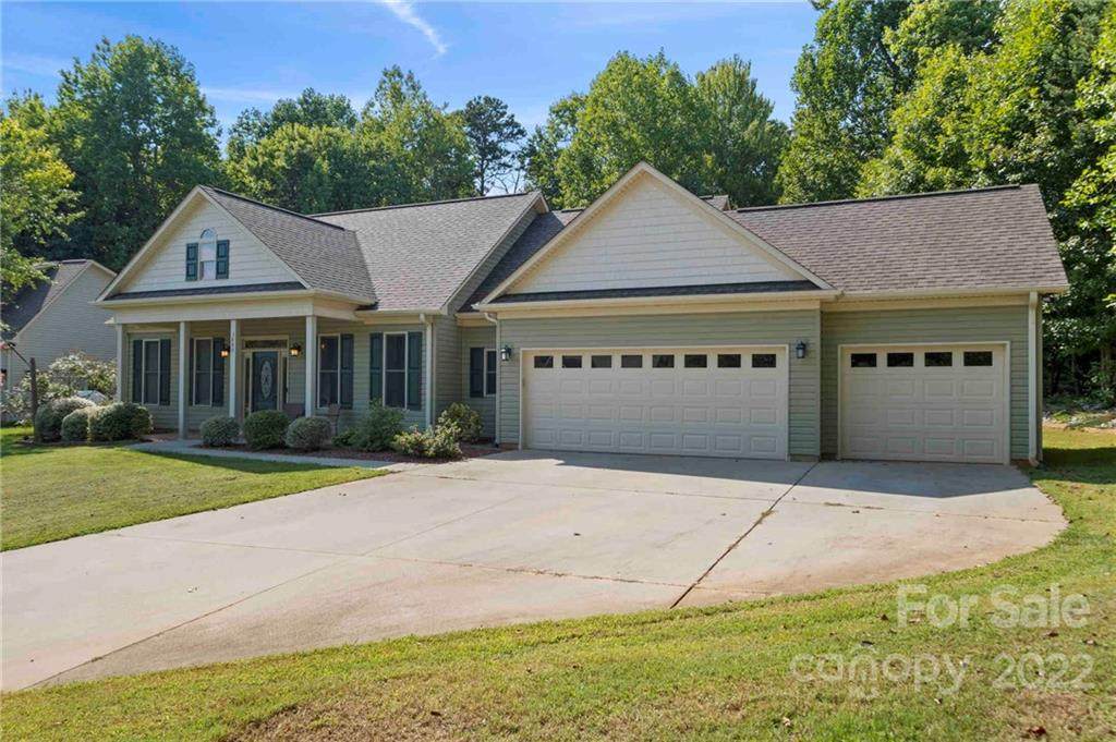 3809 Creek Ridge Drive - Photo 1