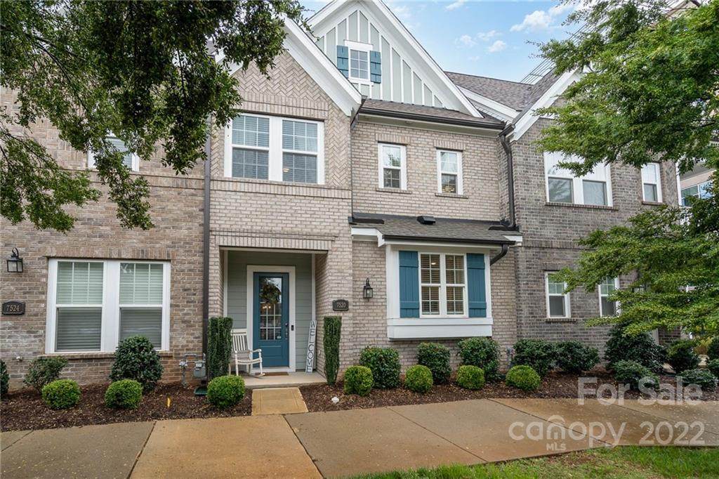 7520 Waverly Walk Avenue - Photo 1