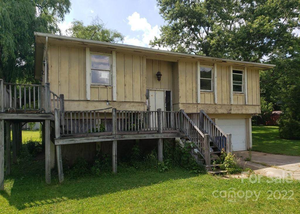 95 Spencer Street - Photo 1