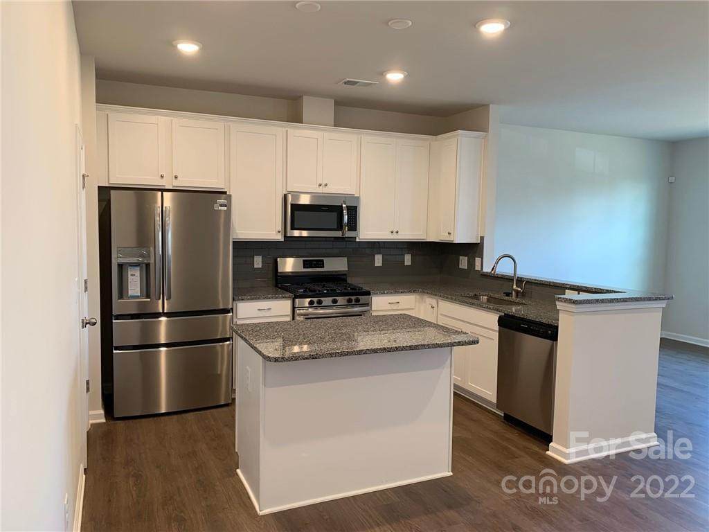 957 Cobbled Way - Photo 1