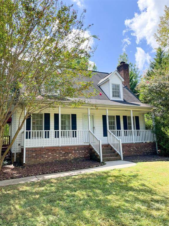 1611 Lawyers Road - Photo 1
