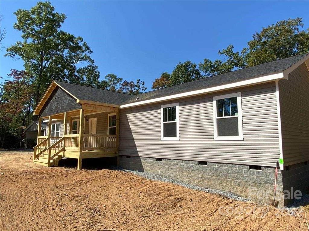 410 Plemmons Place - Photo 1
