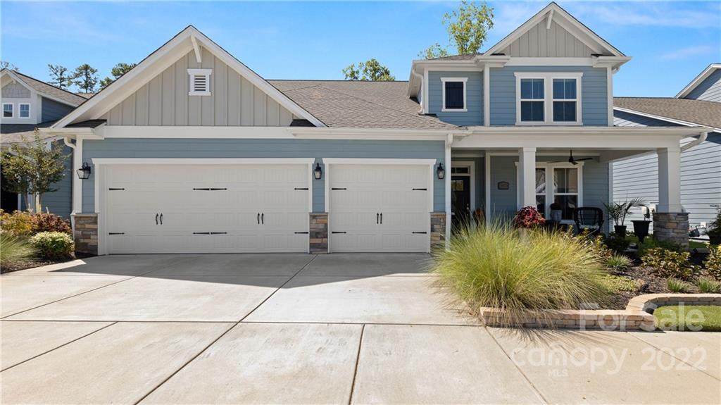 372 Dudley Drive - Photo 1