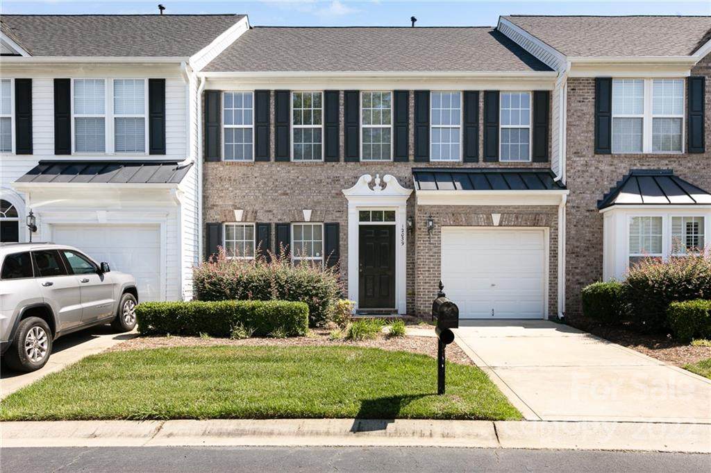 12039 Windy Rock Way - Photo 1