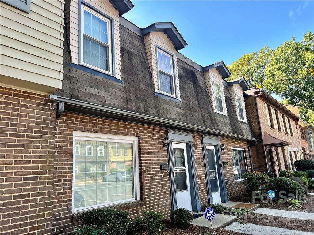 1840 Progress Lane - Photo 1