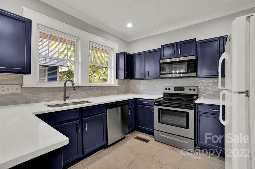 1403 Herrin Avenue - Photo 1
