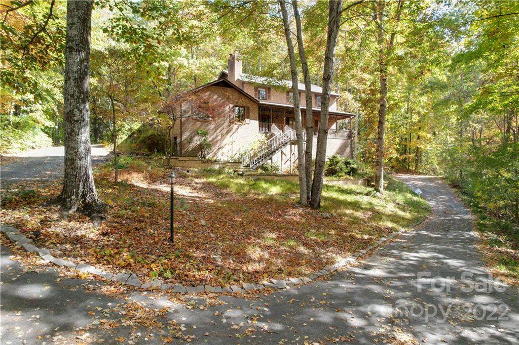 410 Rockwood Drive - Photo 1