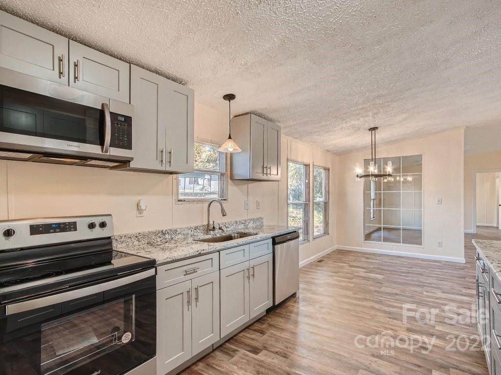 267 Melrose Drive - Photo 1