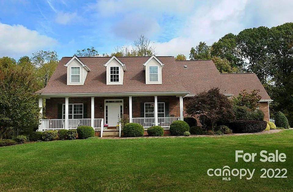 220 Sloan Road - Photo 1