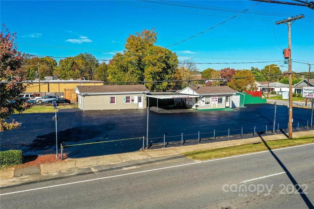 1210 1st Avenue - Photo 1