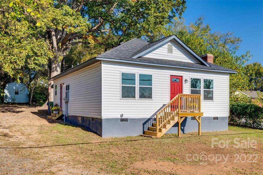 1304 Main Street - Photo 1