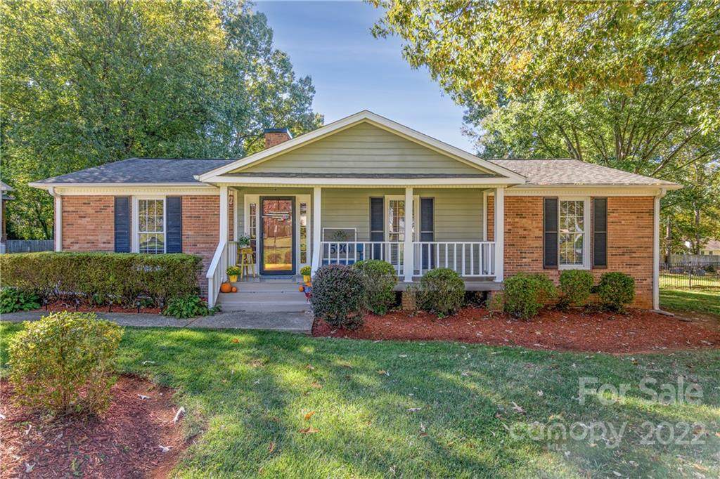520 Briar Creek Road - Photo 1