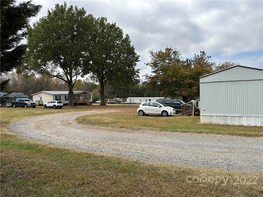 6111 Dallas Cherryville Highway - Photo 1