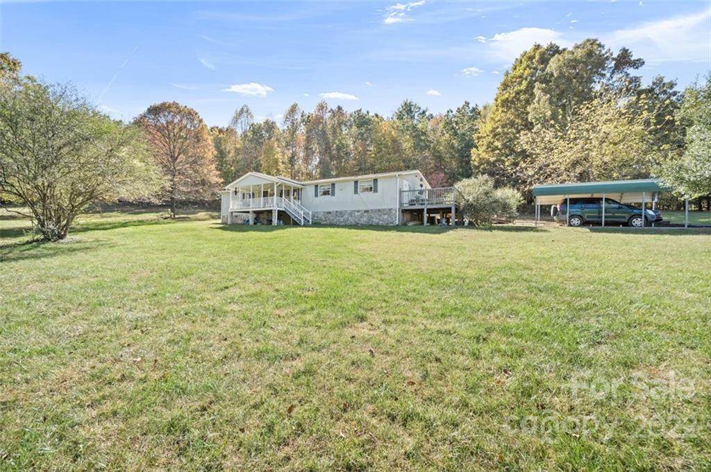 4421 Windy Hill Road - Photo 1