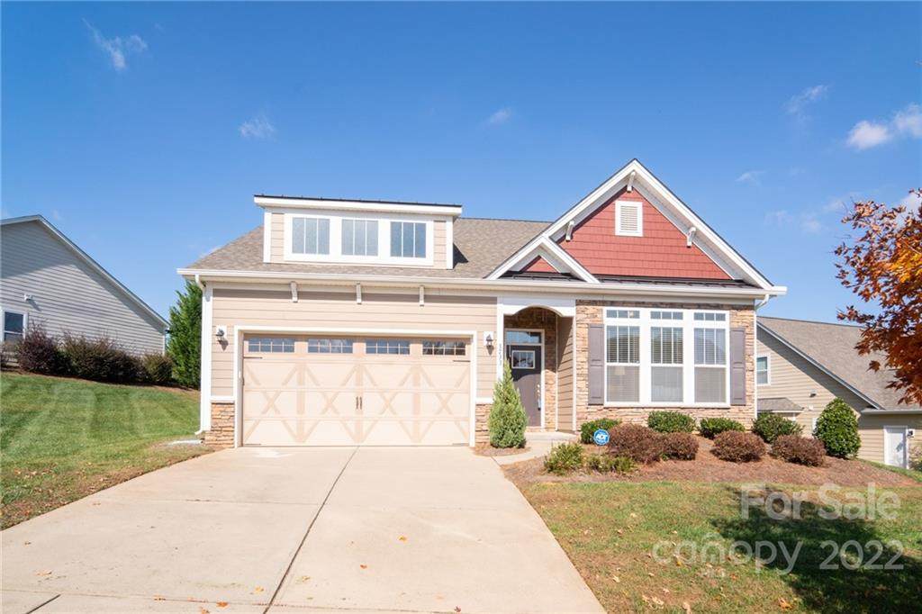 3733 Salvistrin Street - Photo 1