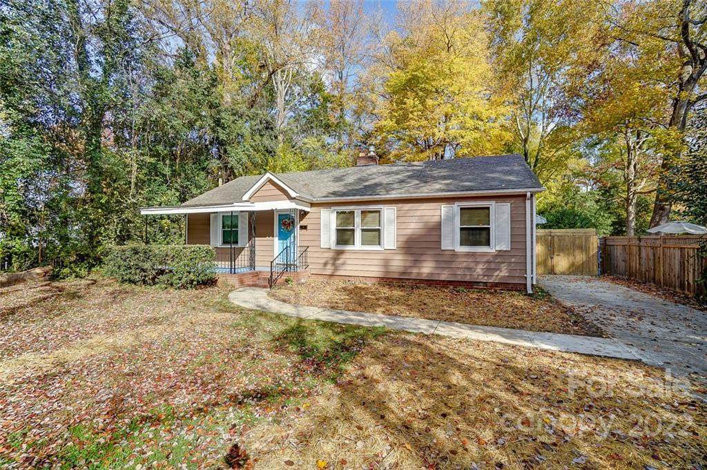3215 Draper Avenue - Photo 1