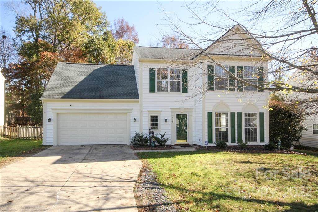 635 Clearbrook Road - Photo 1