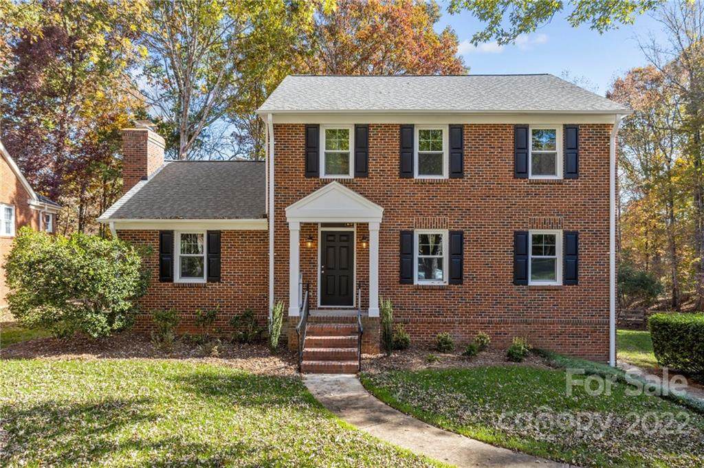200 Foxfield Lane - Photo 1