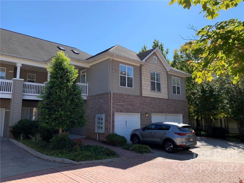 9033 Rosalyn Glen Road - Photo 1