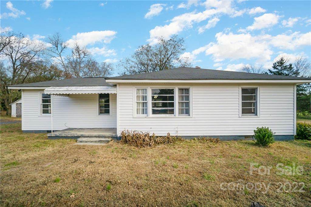 3212 Skyline Road - Photo 1