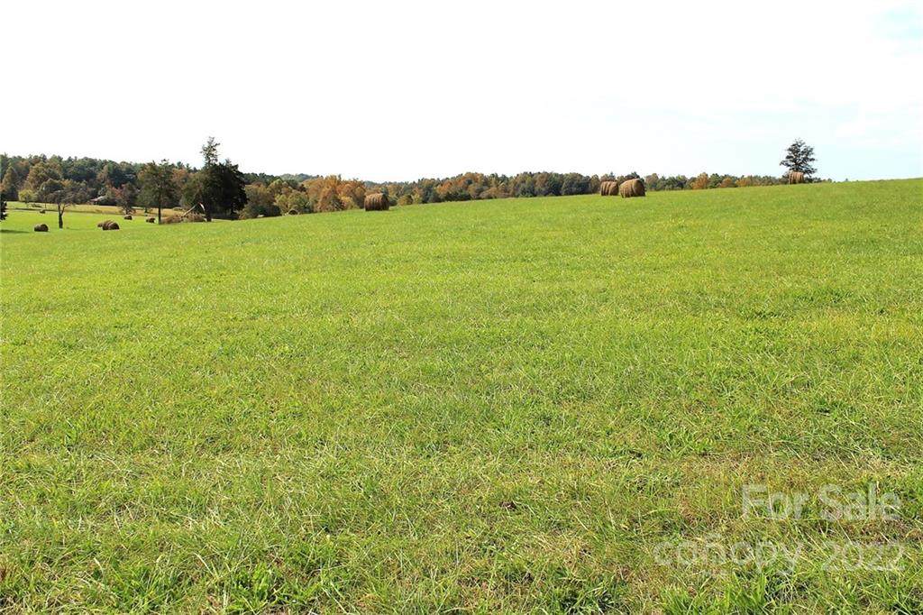 3283 Playmore Beach Road - Photo 1
