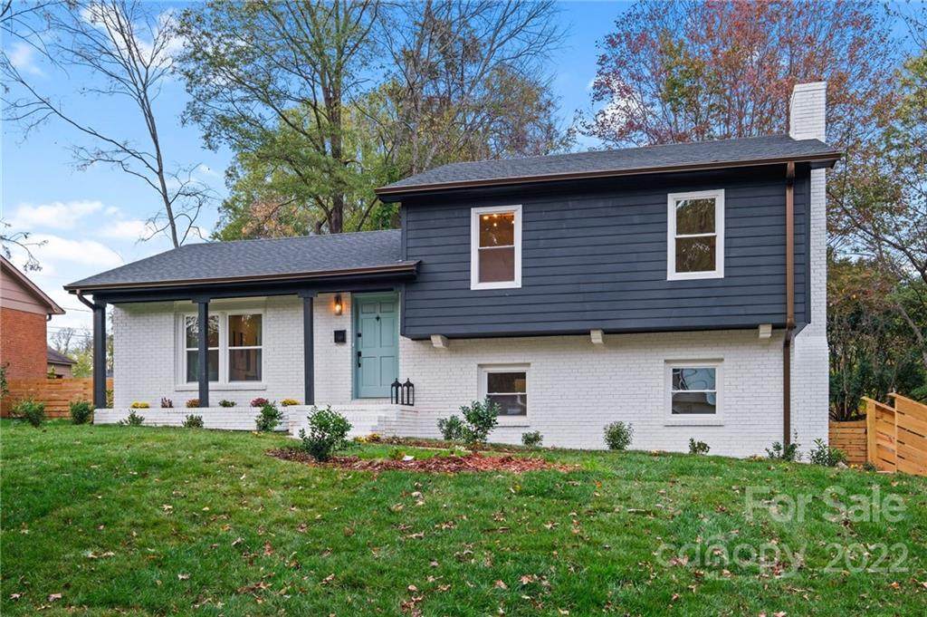 7100 Mapleridge Drive - Photo 1