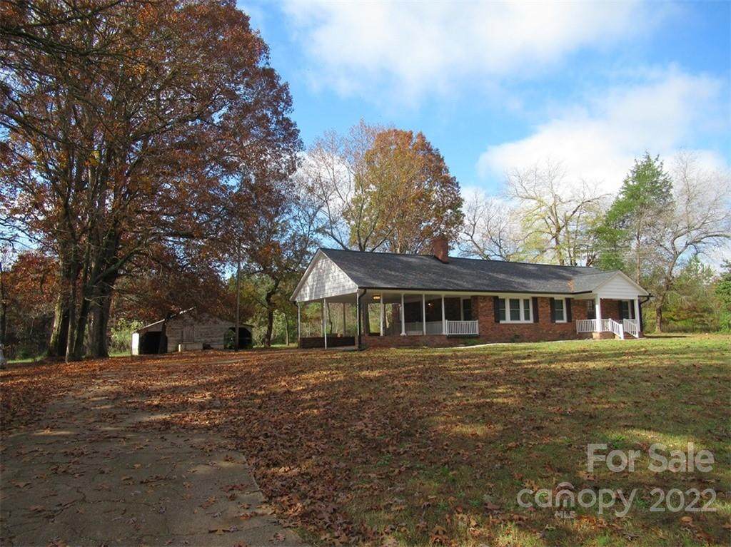 2496 Shoal Road - Photo 1