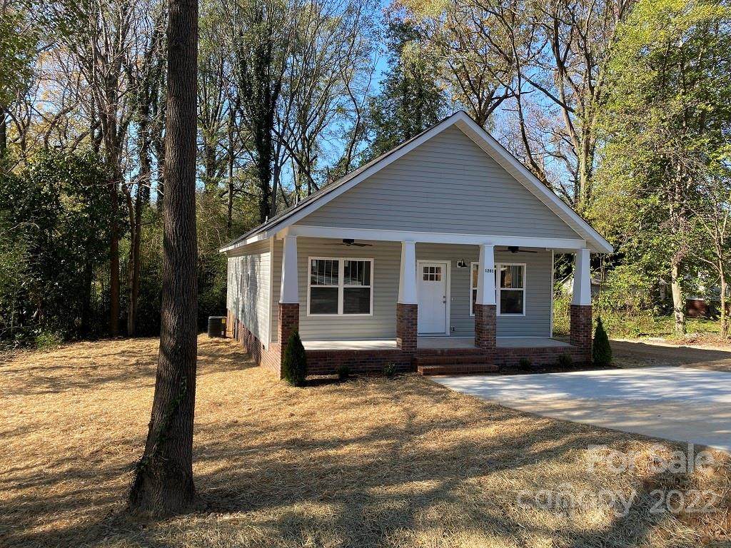 1201 Louise Avenue - Photo 1