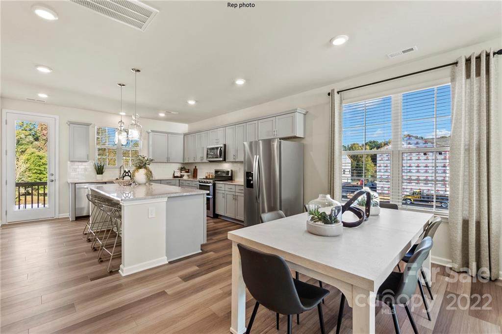 15025 Camus Court - Photo 1