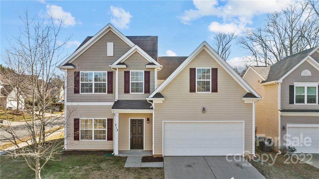 712 Harrier Road - Photo 1