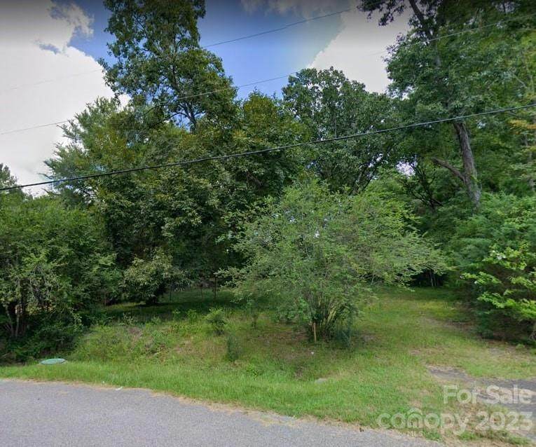 549 Castlewood Circle - Photo 1