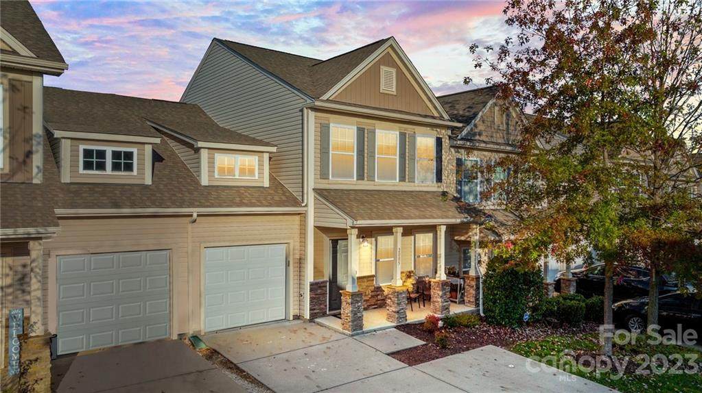 2005 Firefly Lane - Photo 1