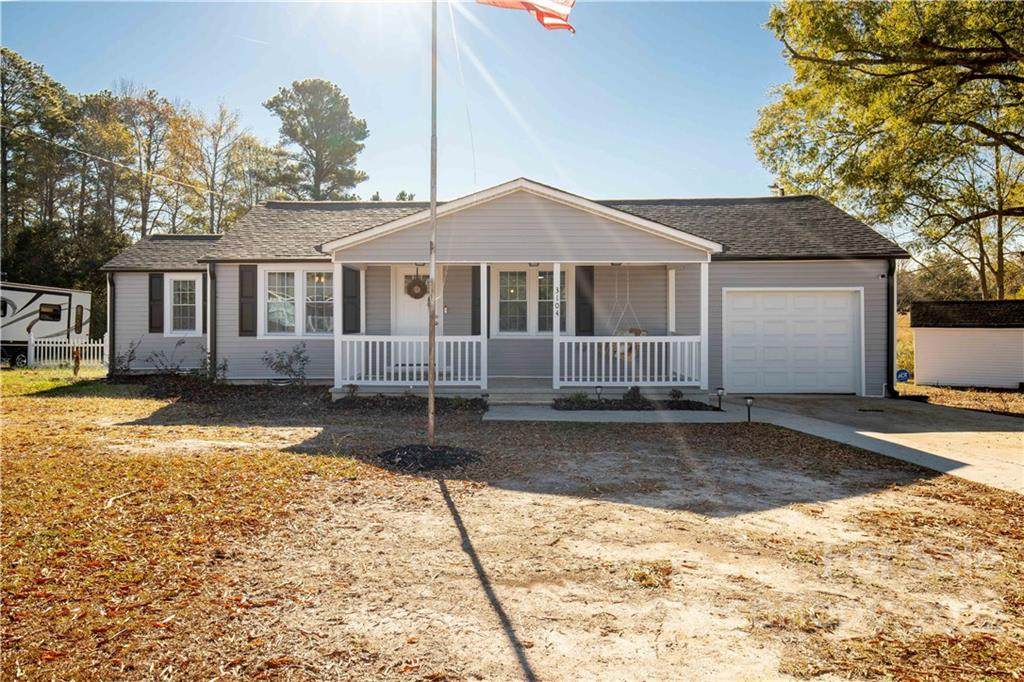 3104 Taxahaw Road - Photo 1