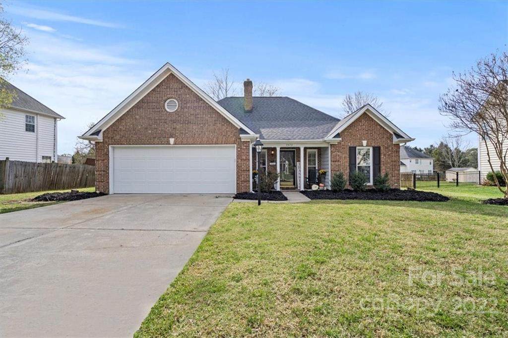 3572 Cedar Springs Drive - Photo 1