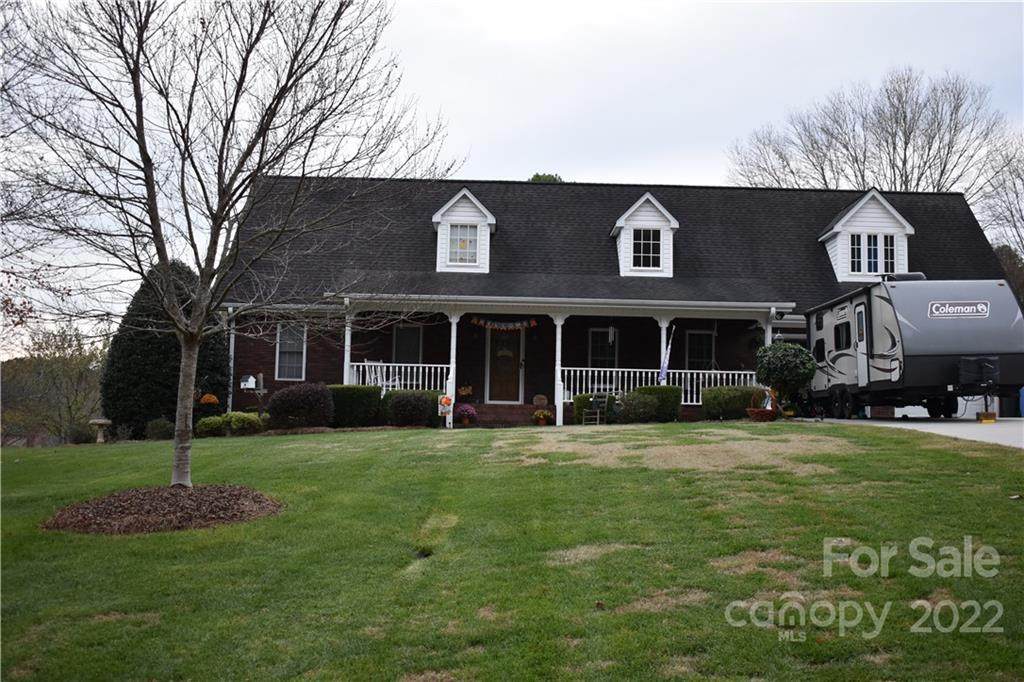 305 Imperial Way - Photo 1