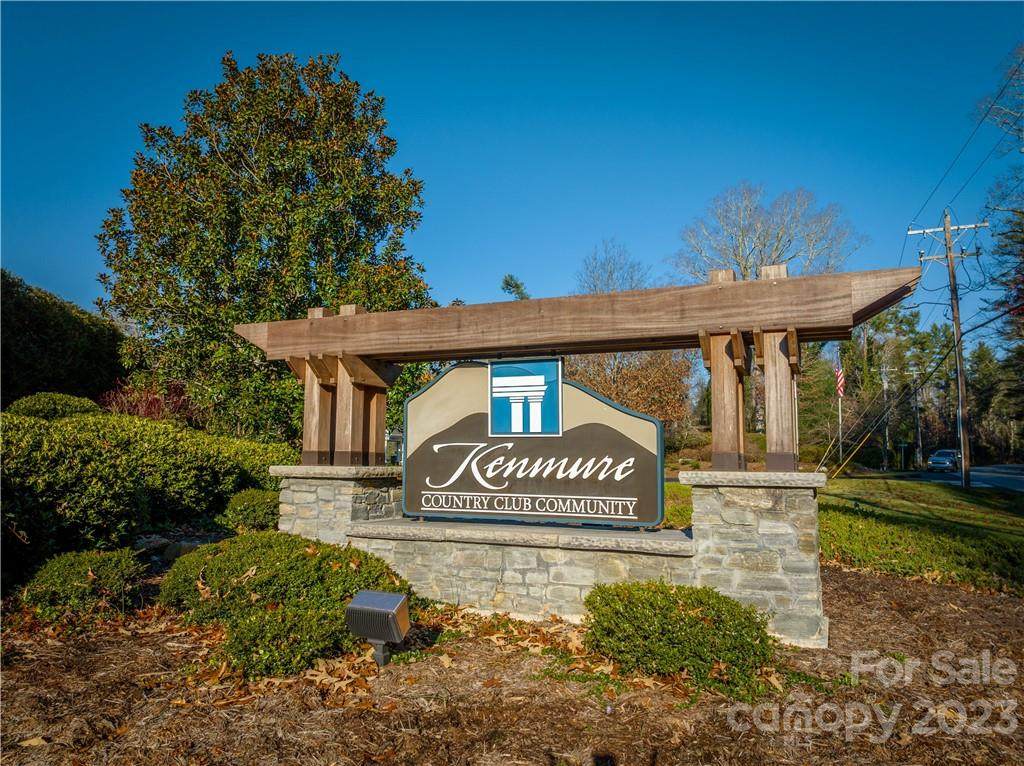 000 Hollybrook Drive - Photo 1