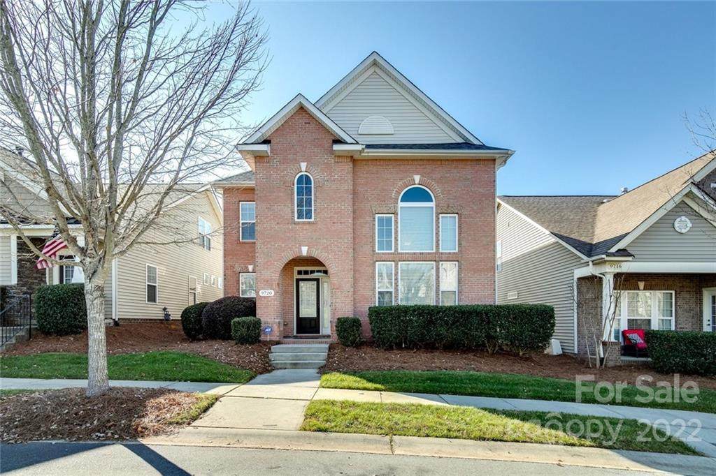 9720 Skybluff Circle - Photo 1