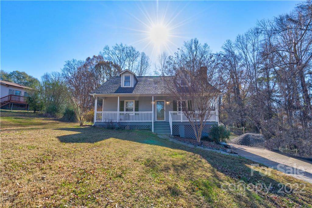 7013 Richmond Drive - Photo 1