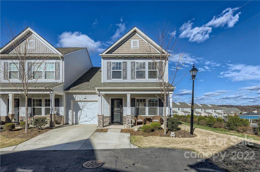 103 Blackstone Court - Photo 1