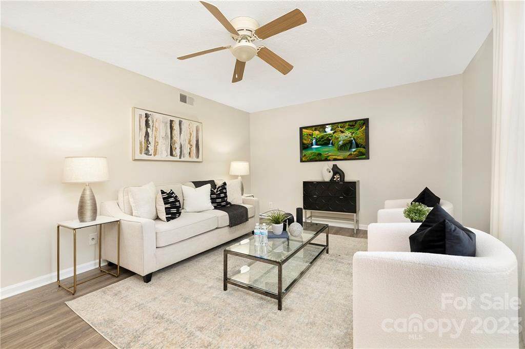 5819 Hunting Ridge Lane - Photo 1