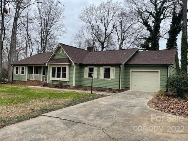 1804 Hemlock Drive - Photo 1