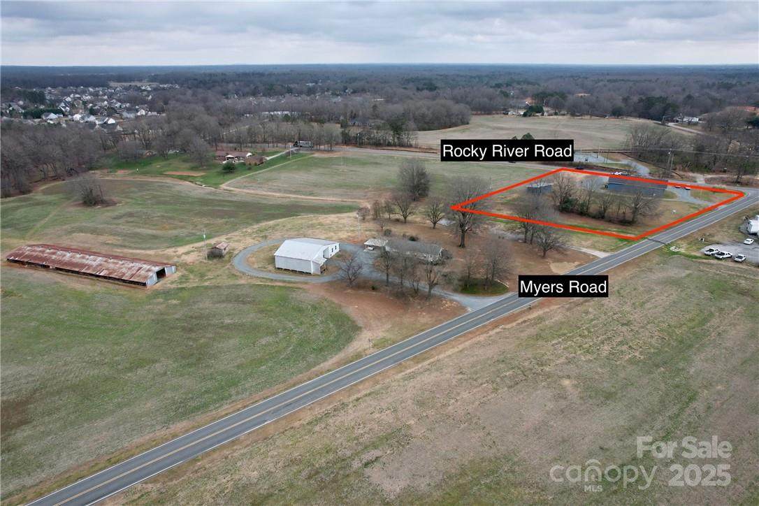 2703 Rocky River Road - Photo 1