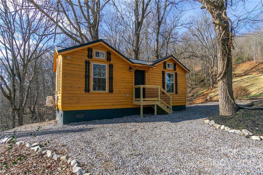 638 Deaverview Road - Photo 1