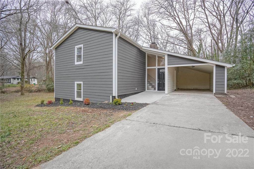 1901 Mckenna Court - Photo 1