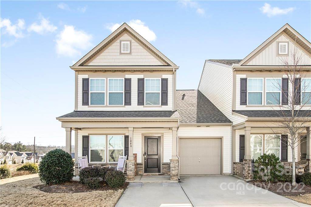 104A Blackstone Court - Photo 1