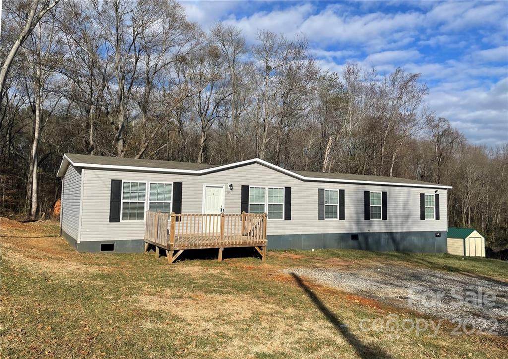 115 Pinehill Circle - Photo 1